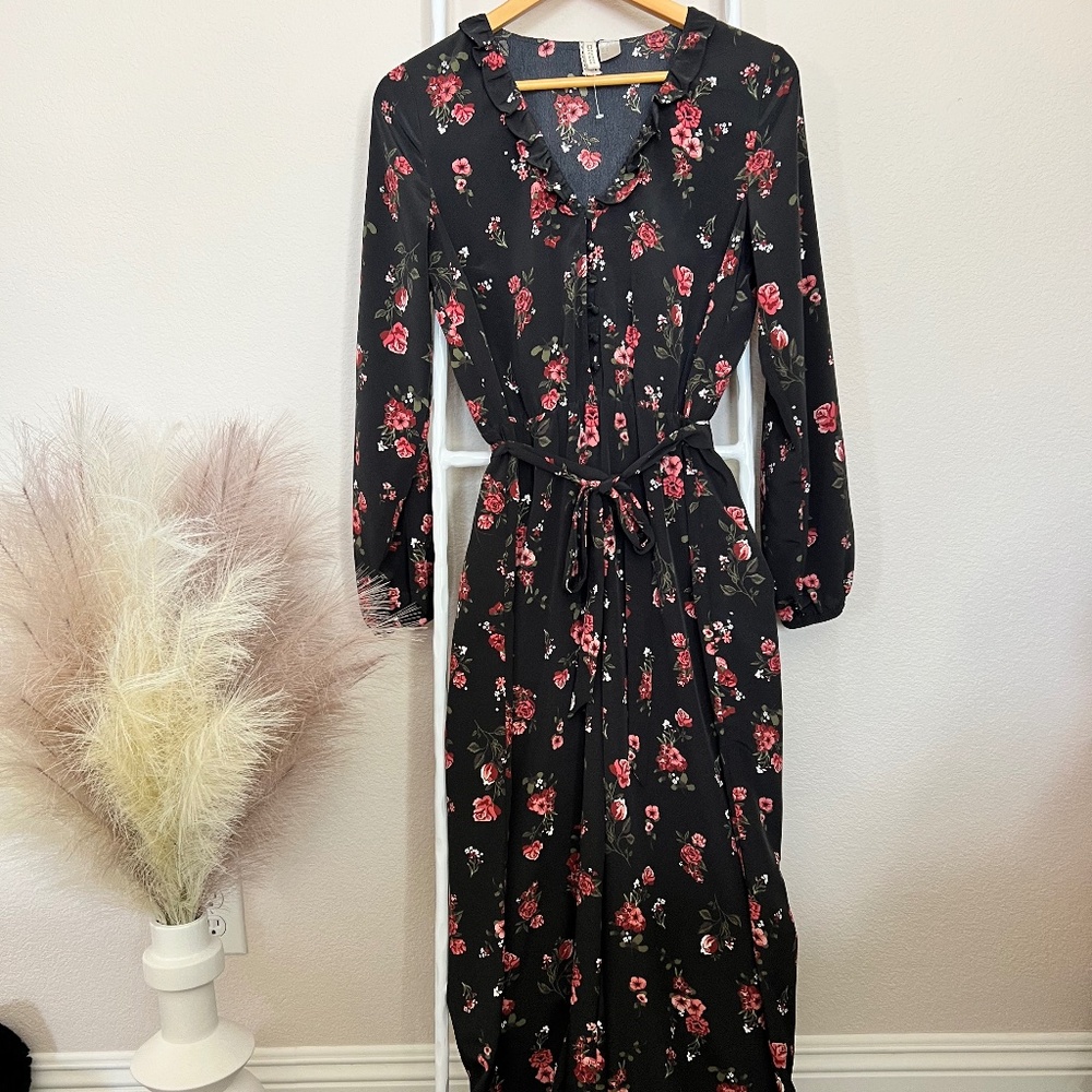 Black Floral Jumpsuit H&M Size 8